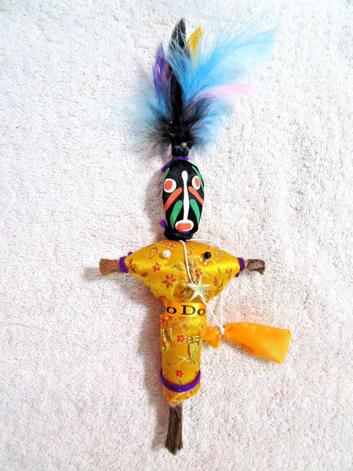 ONE (1) N.O. STYLE “YELLOW VOODOO DOLL” w/ PINS LOVE LUCK MONEY REVENGE HEALTH