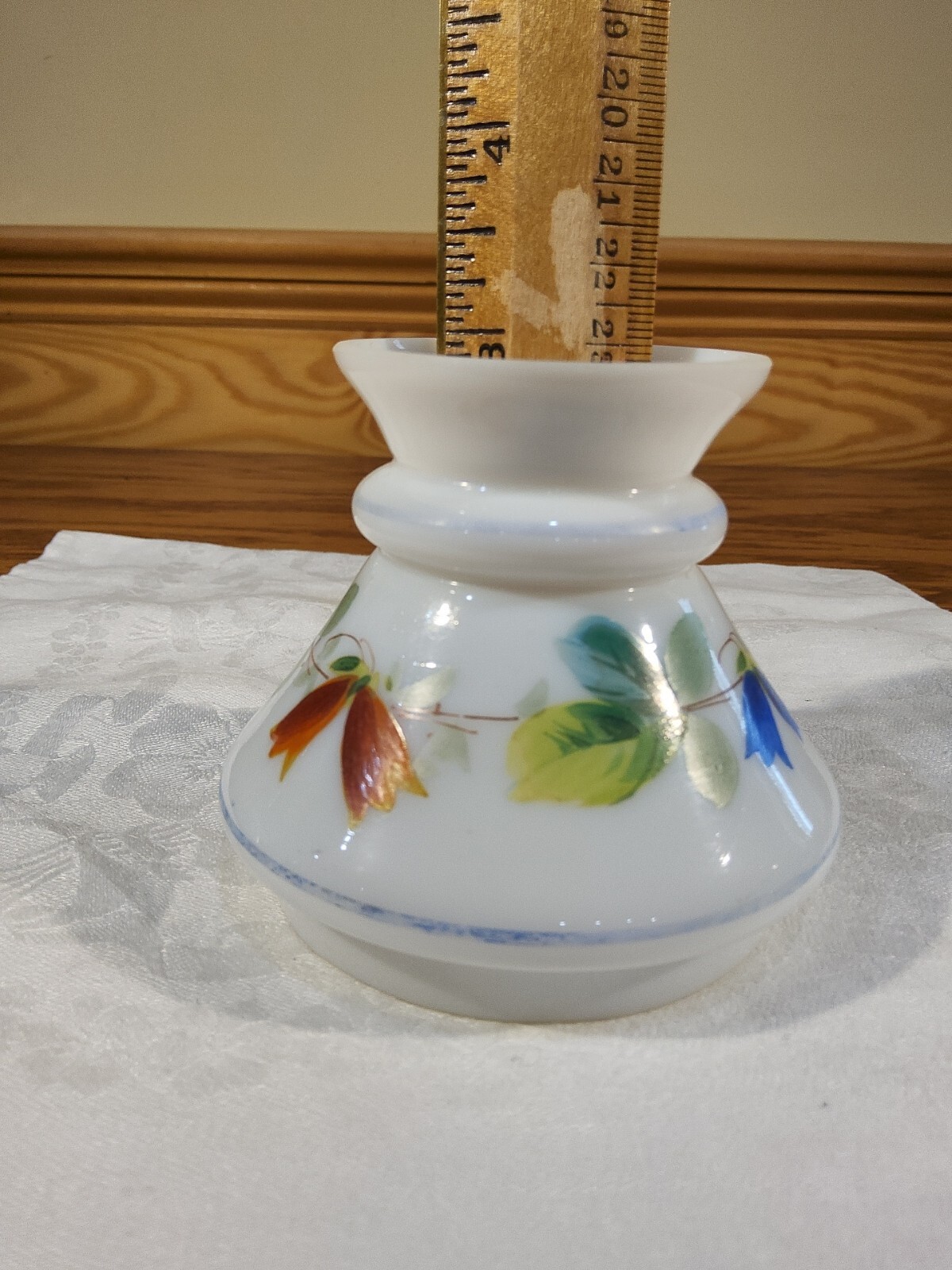 Milk Glass Painted Flowers & Leaves Miniature Oil Lamp Shade Smith 1 FIG 363