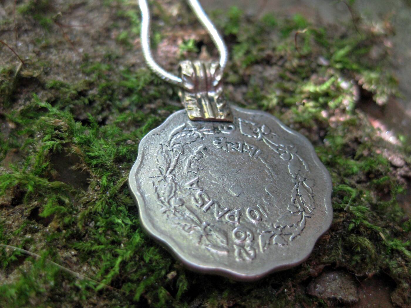 Metaphysical Millionaire Money Multiplier Ancient Spell Coin Amulet