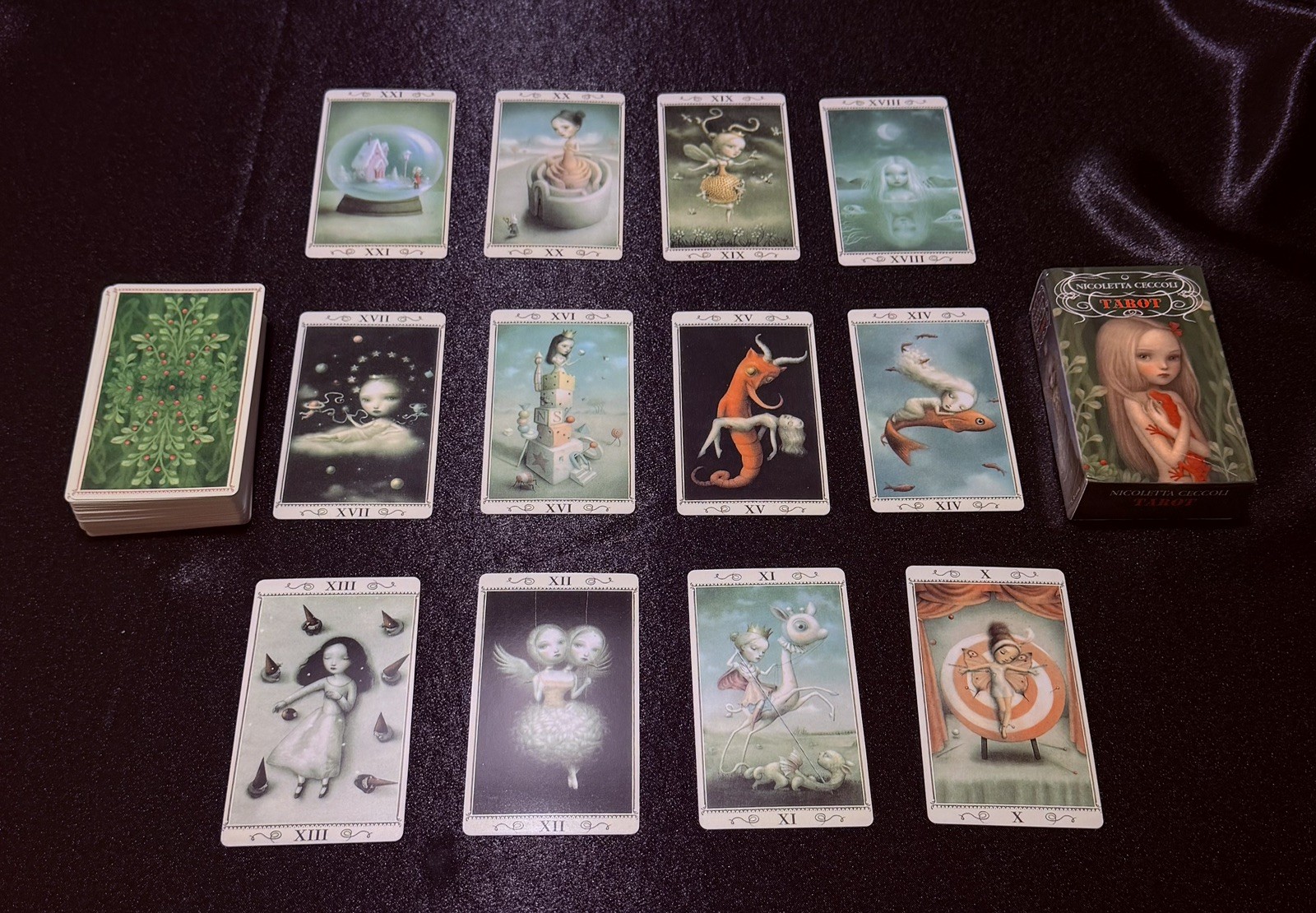 ✨ Dreamy Dark Doll Tarot Deck – Intuitive Reading • Budget Edition