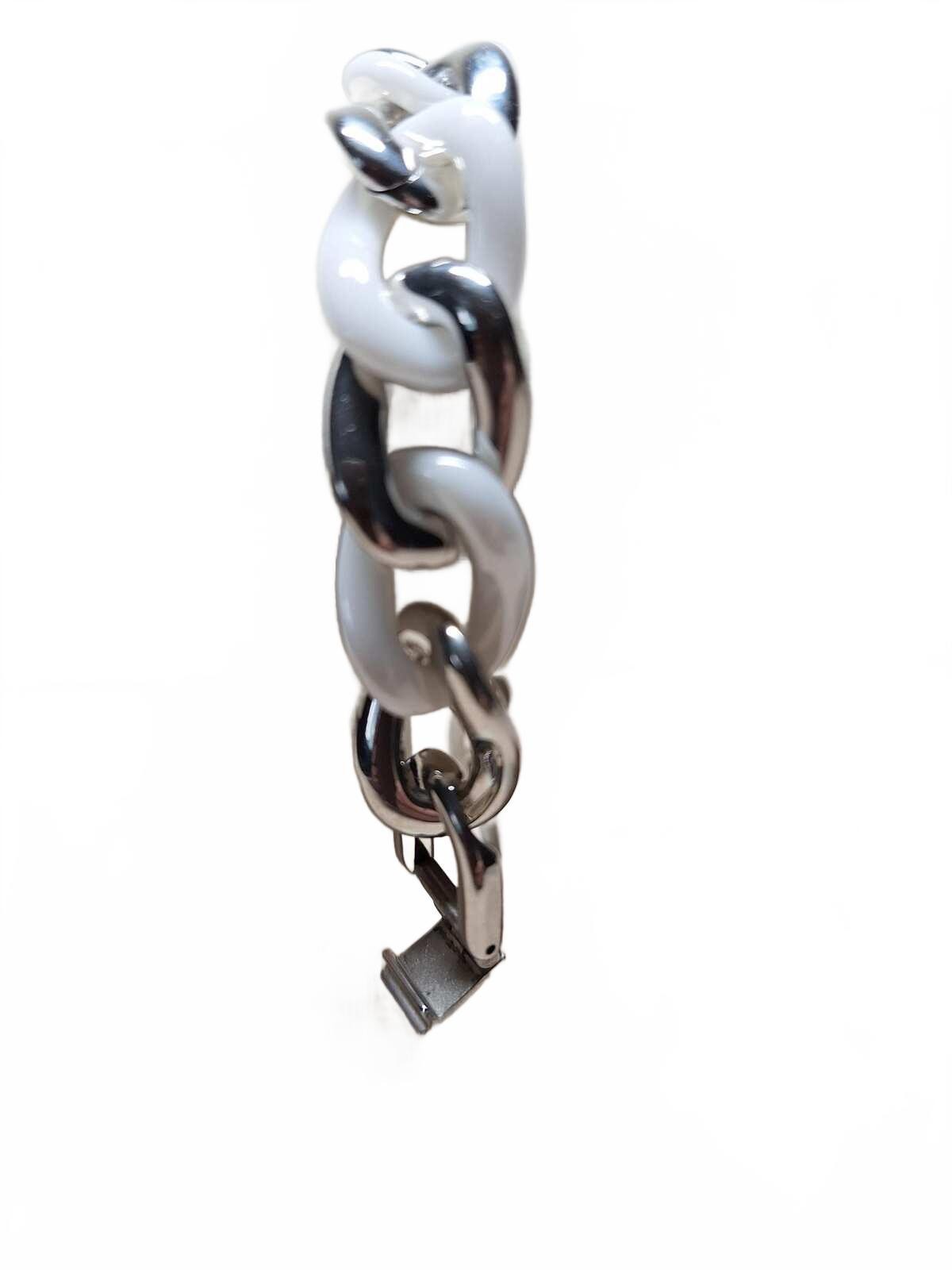 Curb link bracelet with white ceramic links in stainless steel