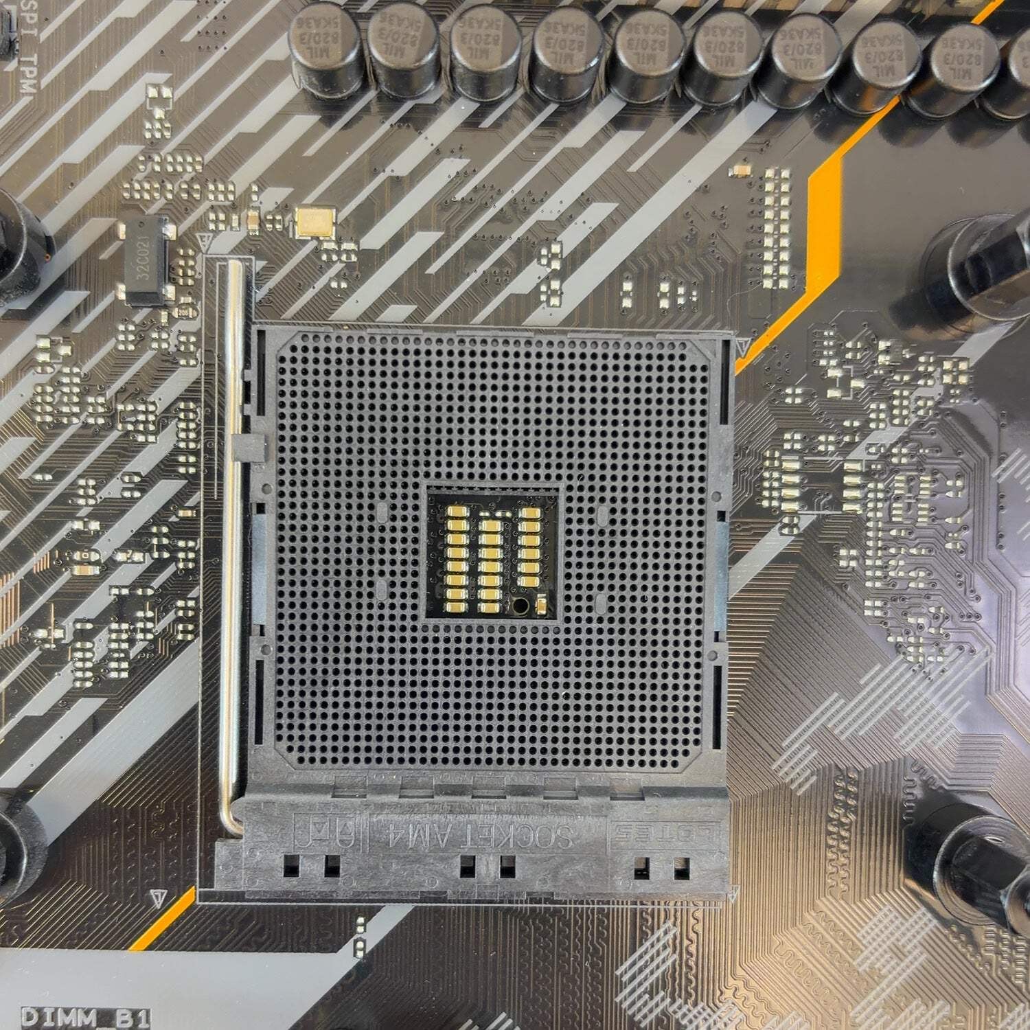 Asus TUF Gaming X570-Plus AM4 ATX AMD DDR4 Motherboard