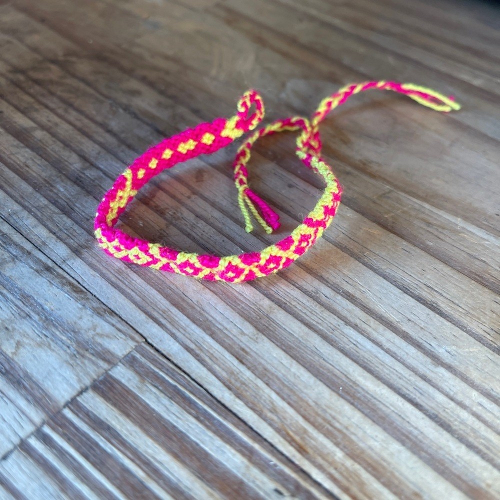 New friendship bracelet pink adjustable