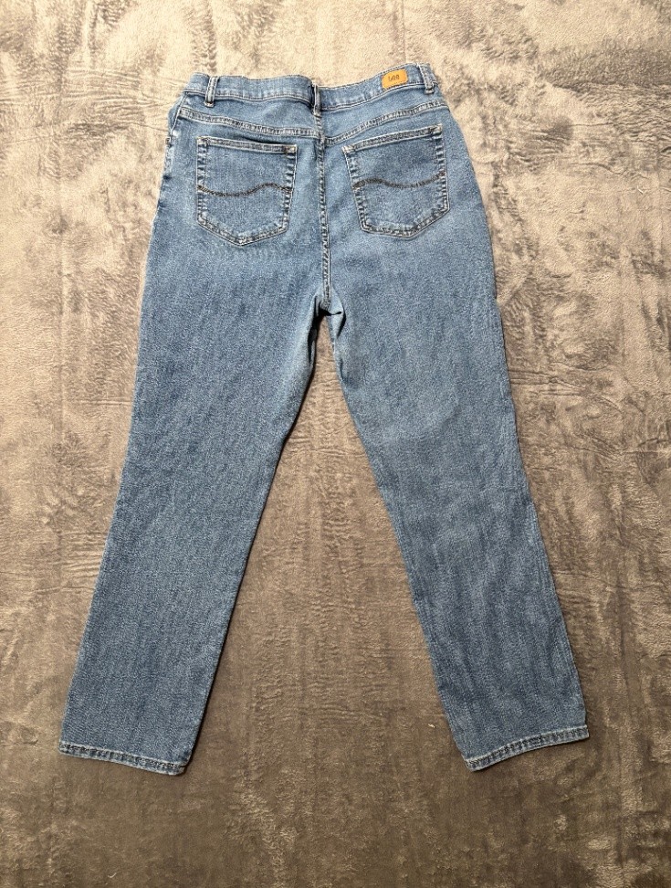 Lee Women’s Relaxed Straight Leg Jeans Medium Wash High Rise Blue Denim 29×27