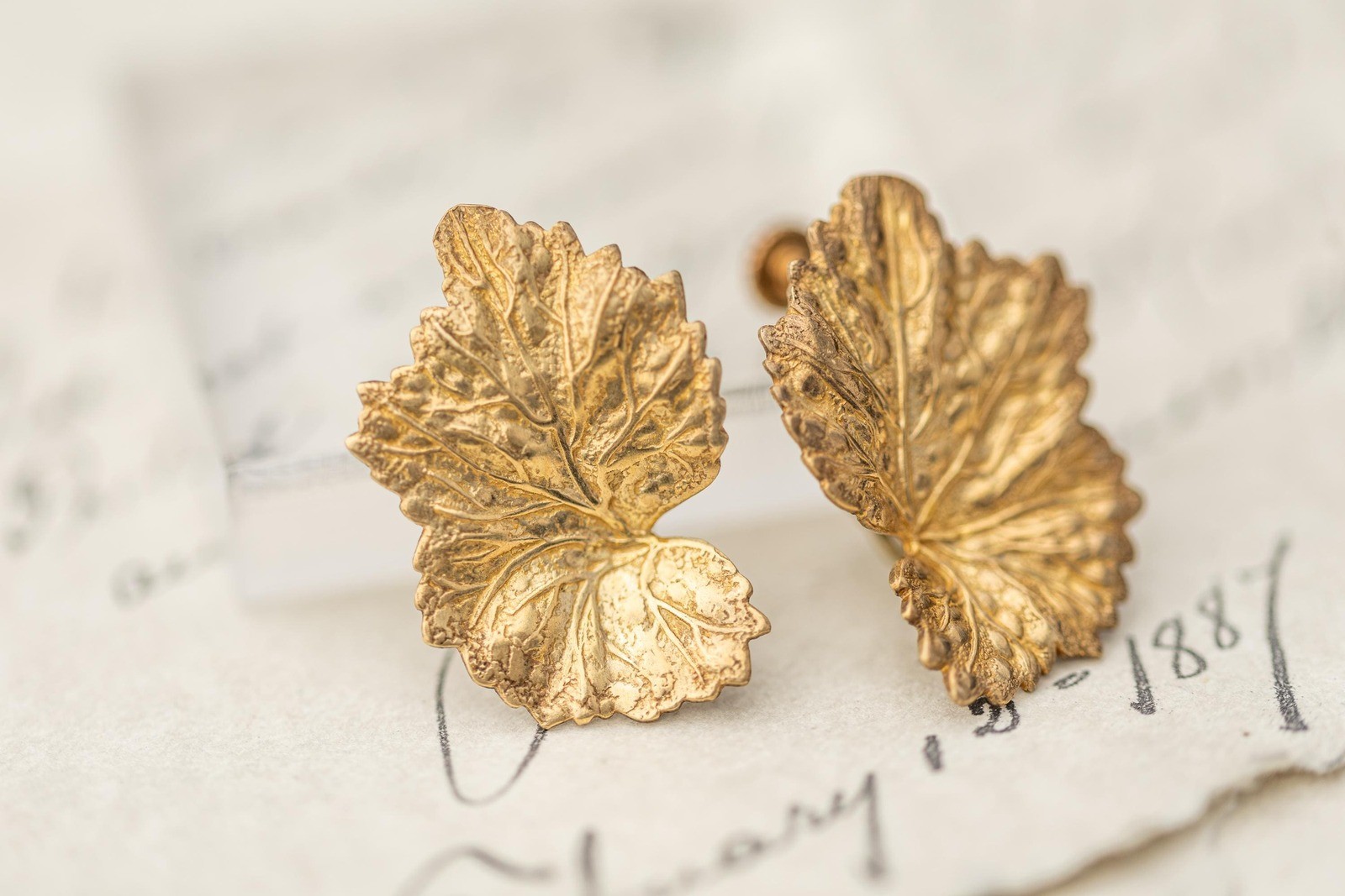 Miriam Haskell Gold Tone Leaf Mid Century Clip On Earrings Designer
