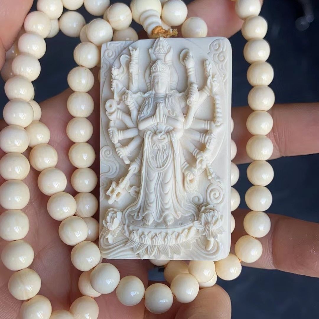 Resin Thousand Hands Guanyin Pendant Necklace Buddhist Amulet Unisex Charm
