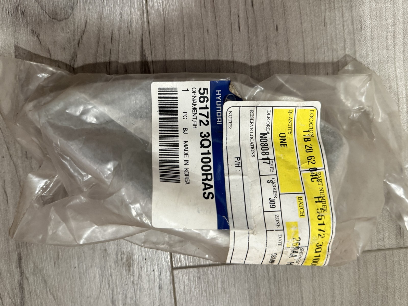 OEM HYUNDAI PART 56172-3Q100RAS