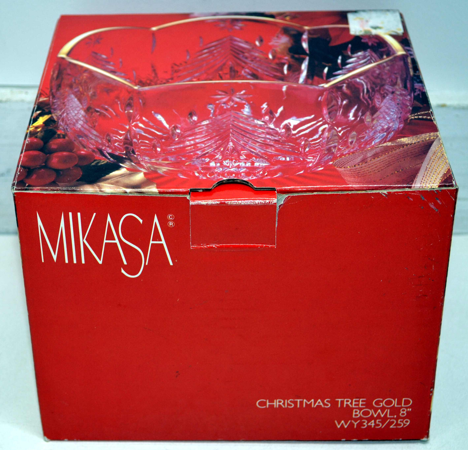 Mikasa Christmas Tree Gold Bowl – 7 3/4″ Dia – 6″ Tall – Heavy Glass Gold Trim
