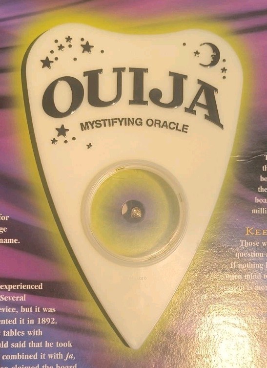 Ouija Board Glow in the Dark Vintage Parker Brothers 1998 USA Mystifying Oracle