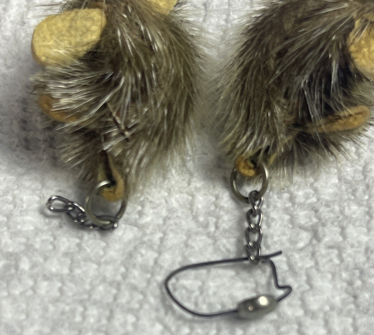 Vintage Alaska Souvenir Fur Seal Animal Earrings And Pin Set Weird Unusual Gift