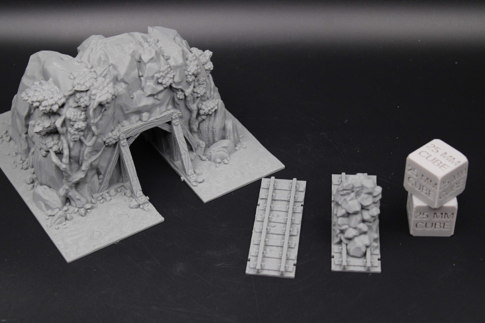 Tabletop Terrain Fantasy Mine Entrance Dnd RPG wargame skirmish 28-32mm