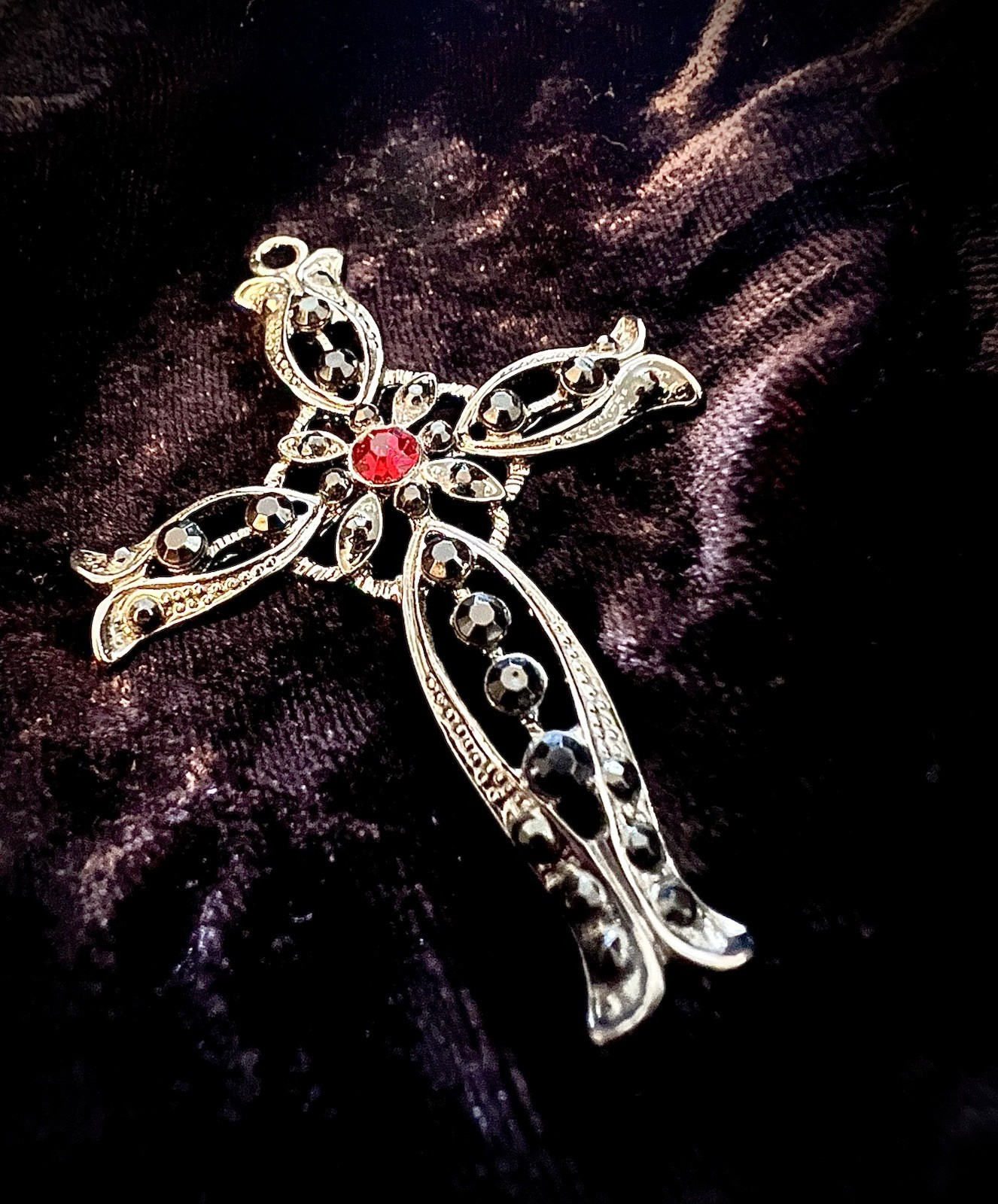 WARLOCK OWNED BRUTALIST CROSS GREY PATH BOUNDARY WARD AMULET LIMINAL POWER