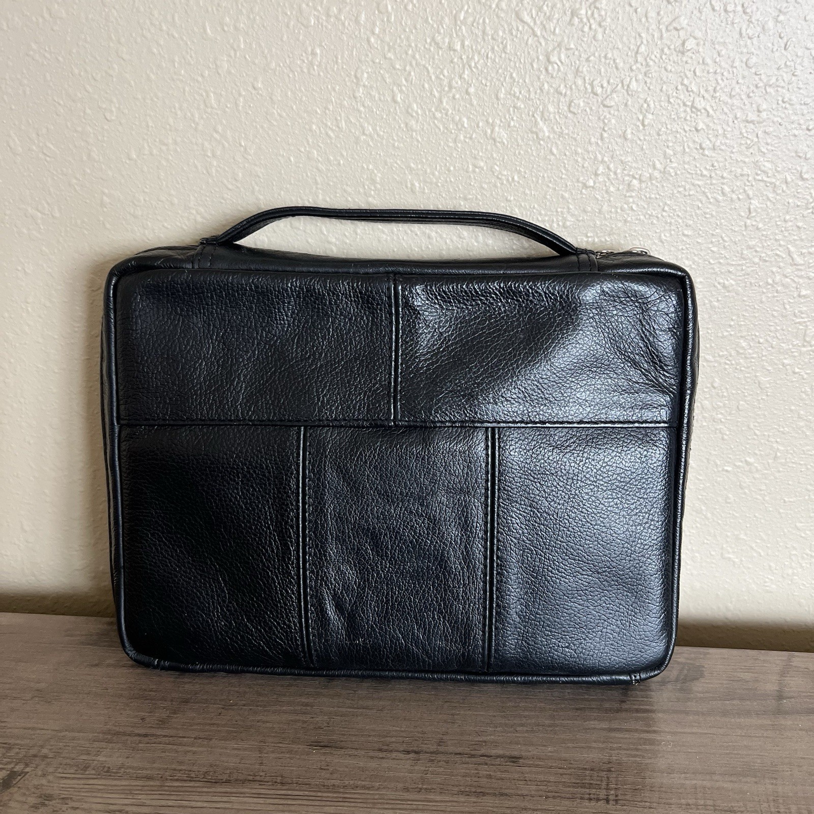 Vintage Black Leather Bible Case Zipper Pocket Cross Zip Around Handle *READ