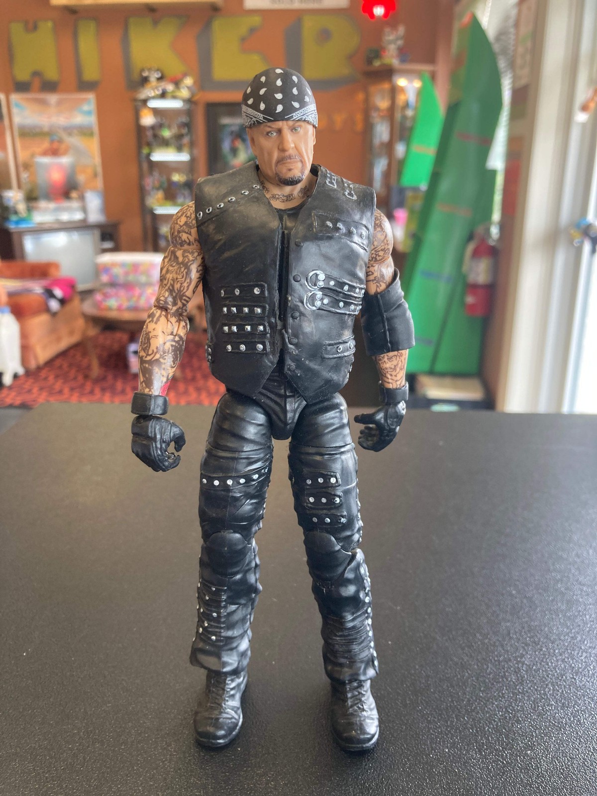 Mattel WWE Collection Series 85 UnderTaker (no shovel or extra hands)