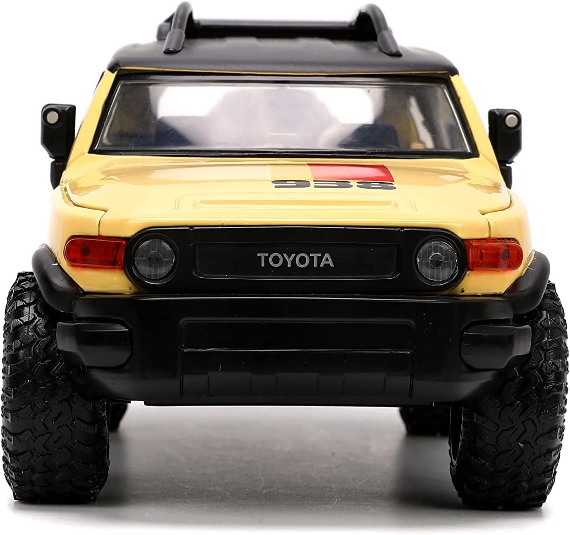 Just Trucks Toyota Fj Cruiser Yellow 1:24 Vehicle And Rack ACC NEW