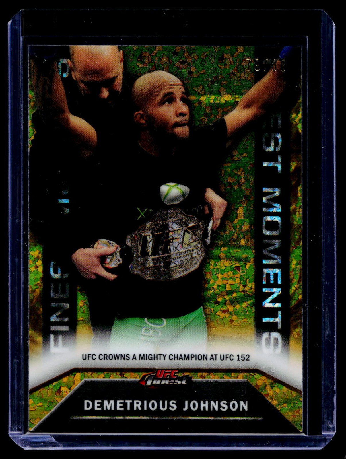 2013 Topps Finest UFC Moments Demetrious Johnson Gold Speckle /88