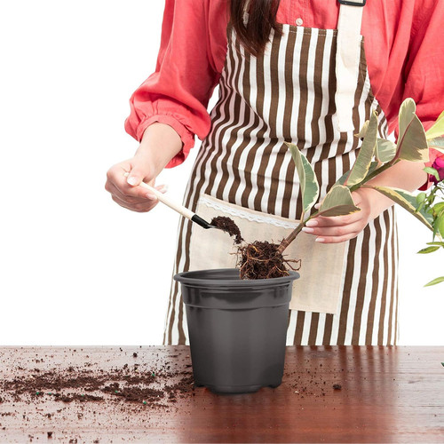 Oubest Plastic Black Plant Nursery Pots 6″ 50 pcs 0.5 Gallon for 6in,