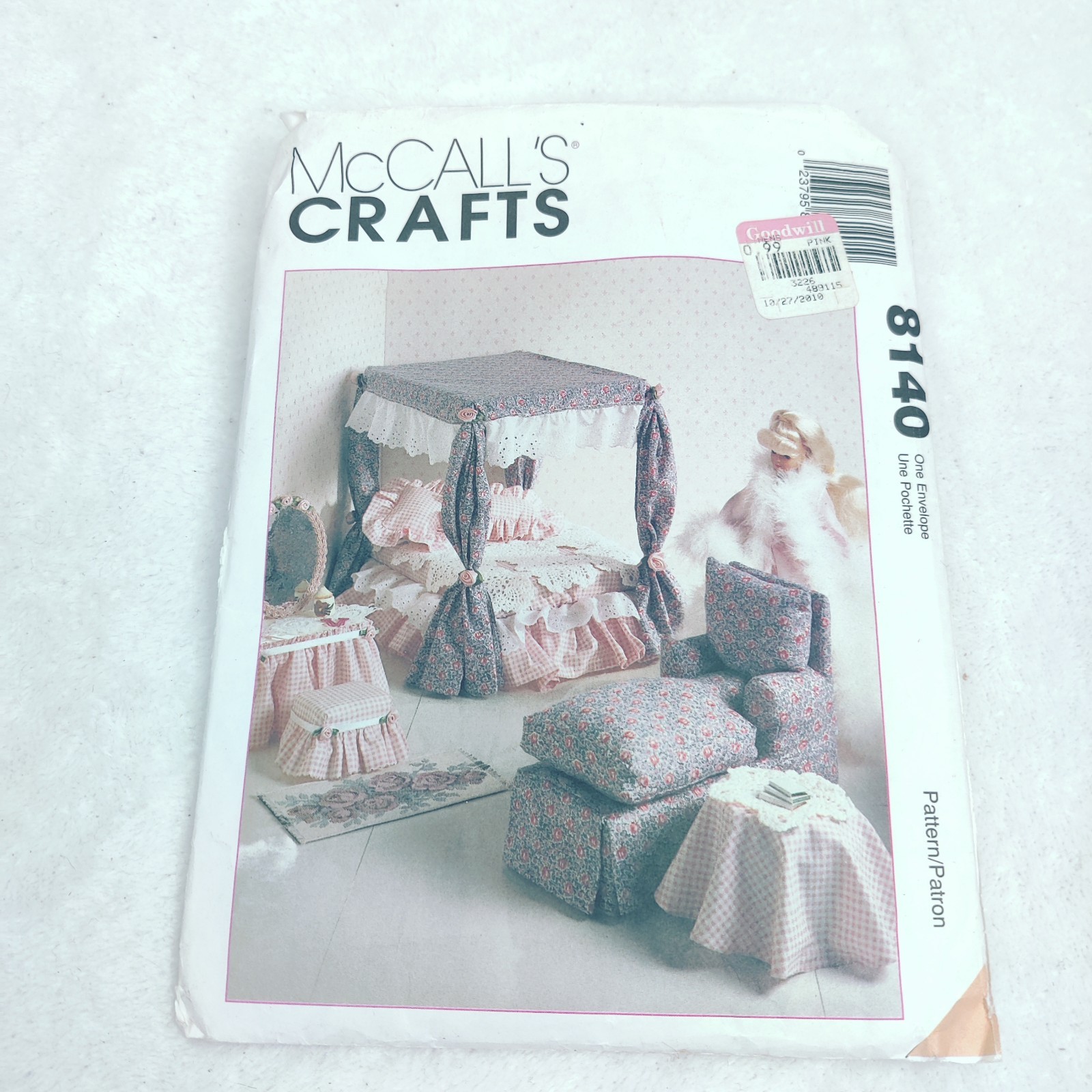 McCalls 8140 Barbie Fashion Doll Bedroom Living Room Furniture Pattern Cut used