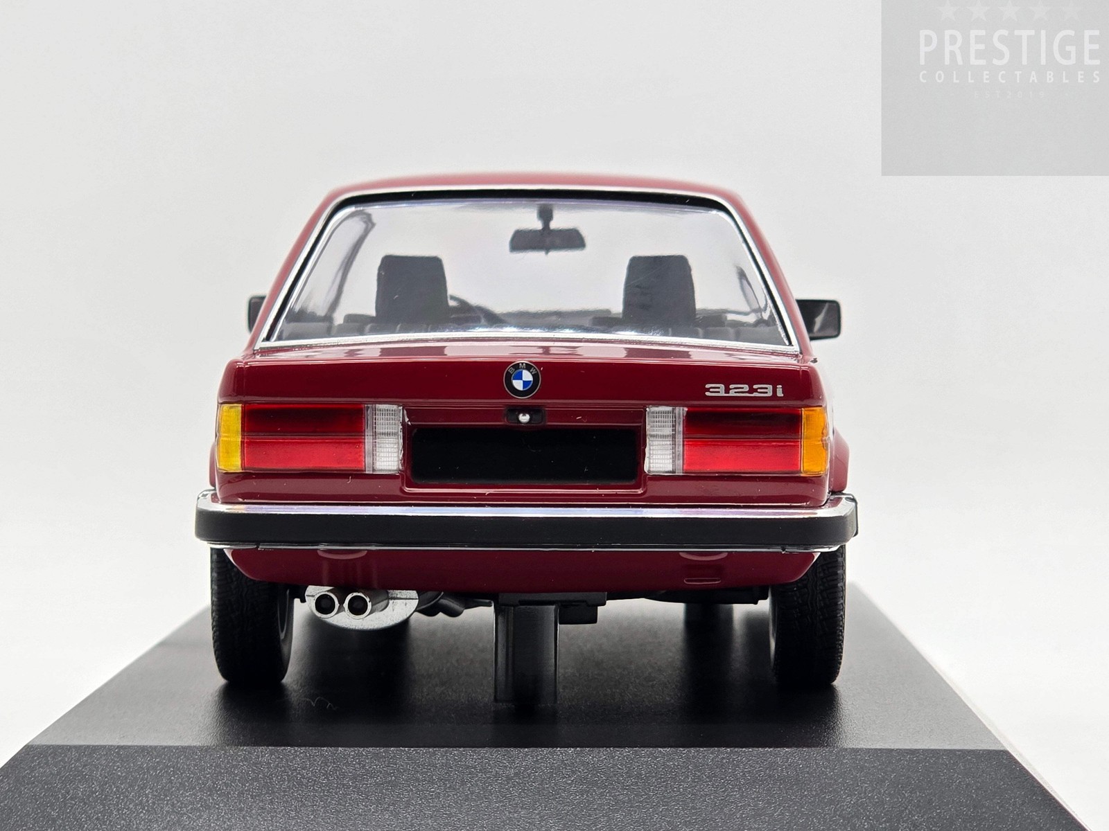 Minichamps 1982 BMW E30 323i Coupe Carmine Red 1:18 – New