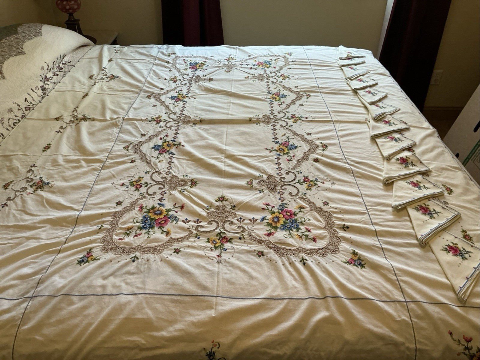 Handmade Cross Stitched Rectangular Tablecloth 102×67” With 12 Napkins Huge