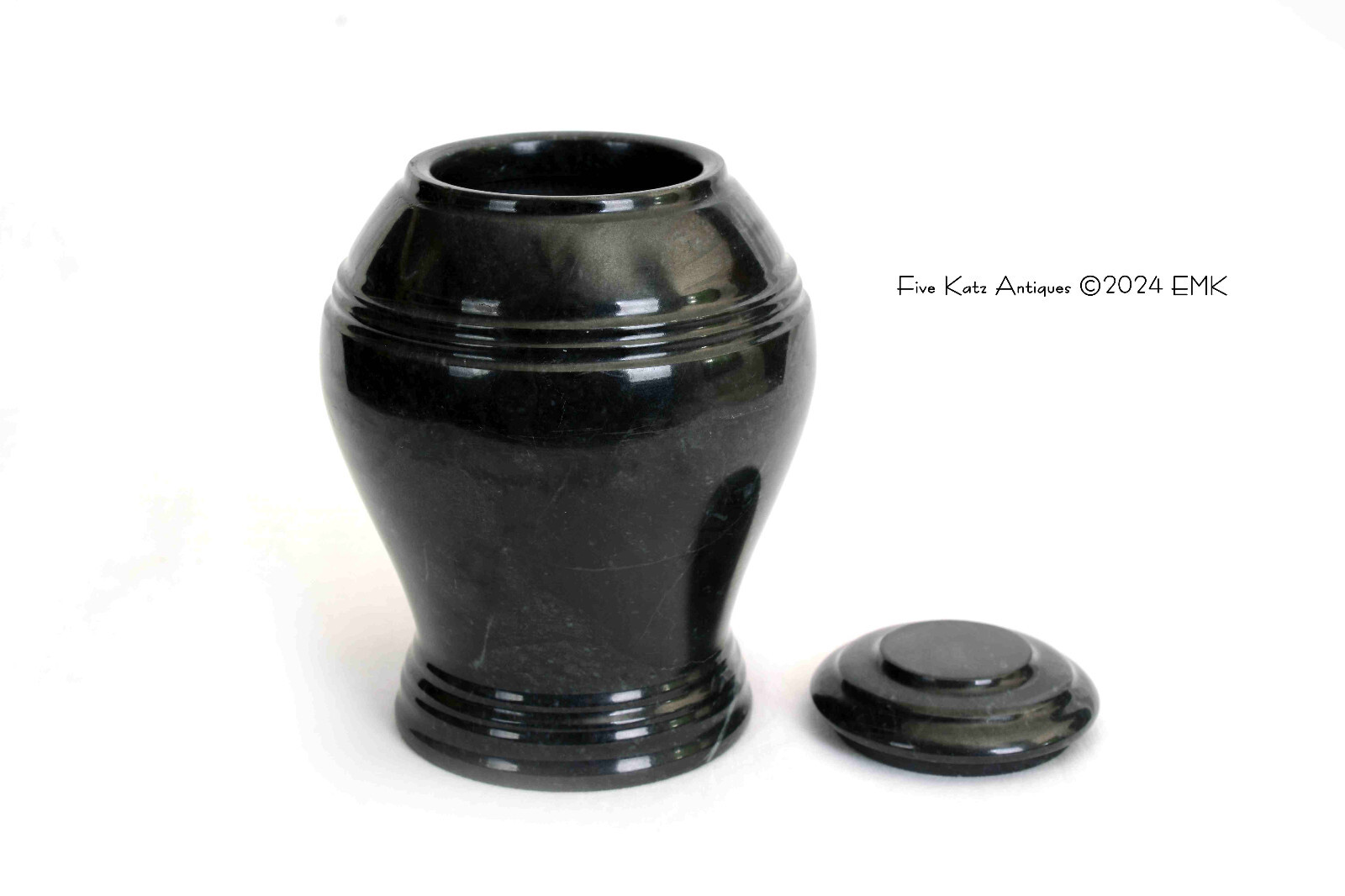 Vintage Marble Cremation Urn – Funeral – Small – New Old Stock