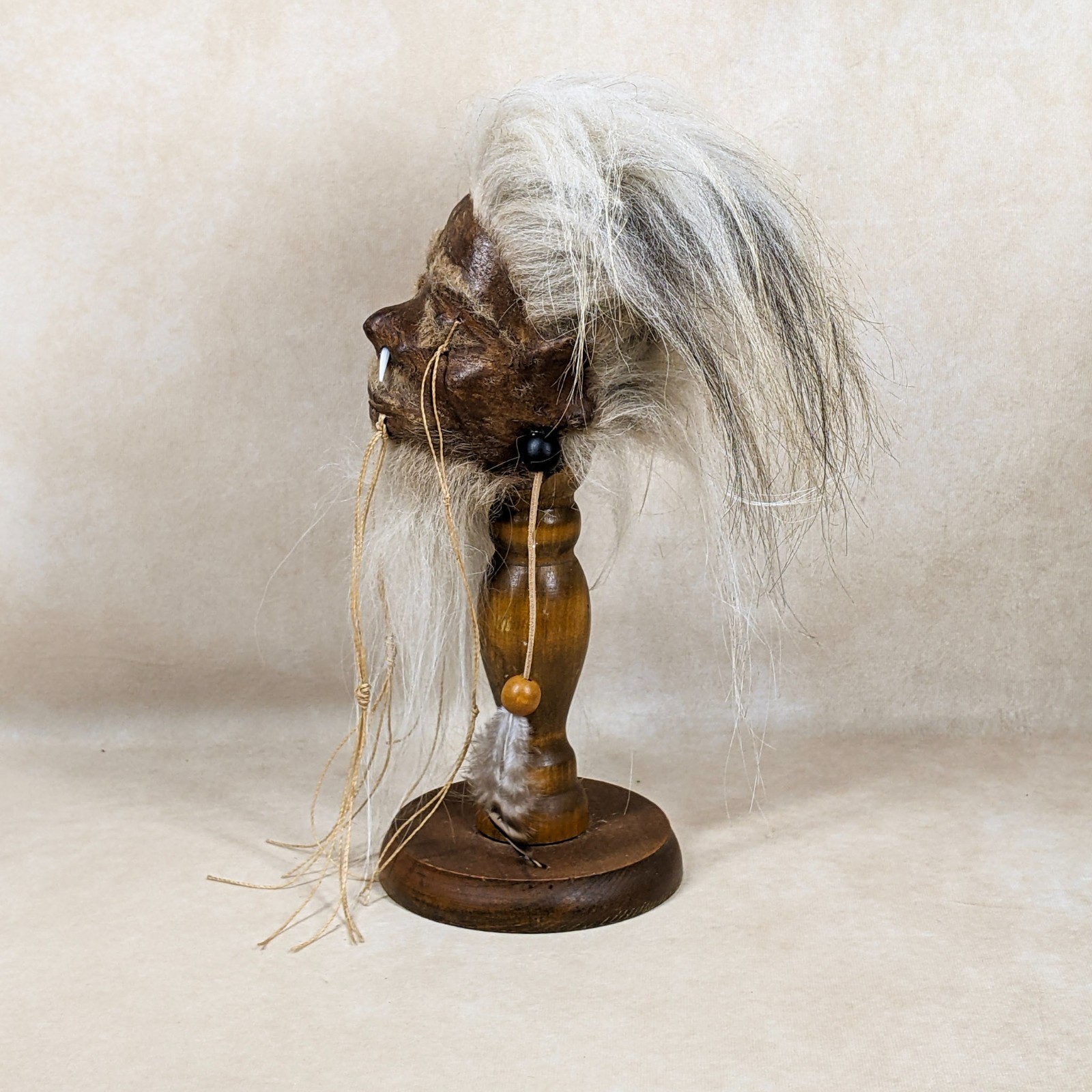 Shrunken Head reproduction Tsantsa by Local Tribesmen Oddities curiosities gif