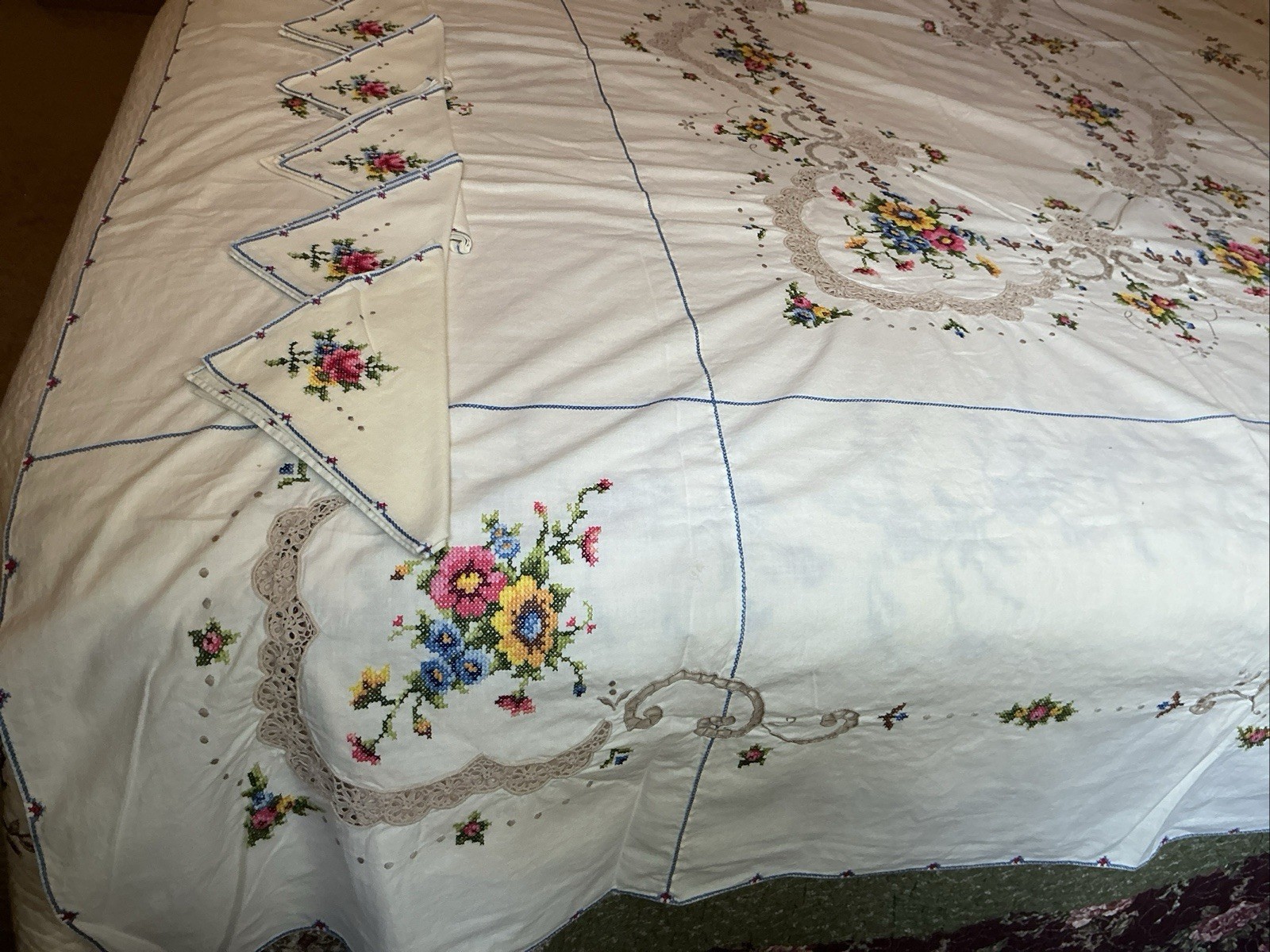 Handmade Cross Stitched Rectangular Tablecloth 102×67” With 12 Napkins Huge