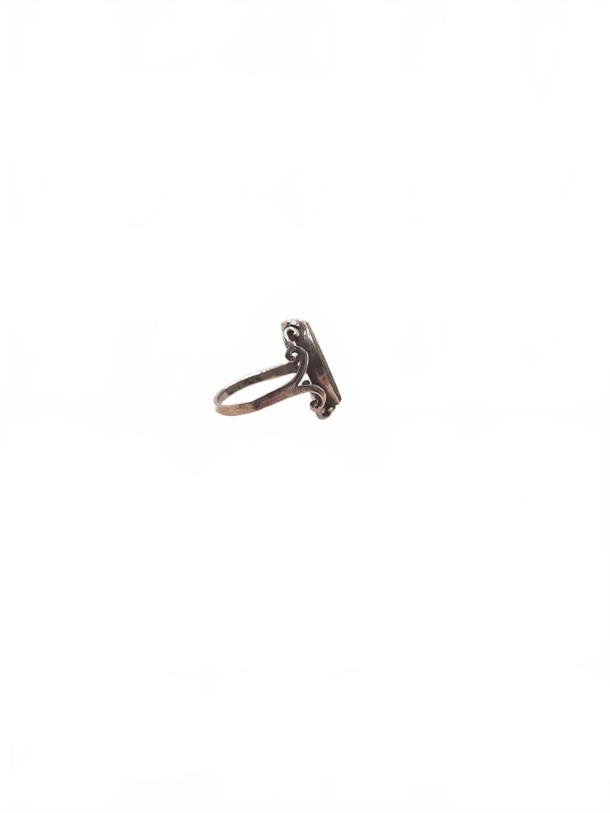 Green gemstone ring round in sterling silver statement size 8.5