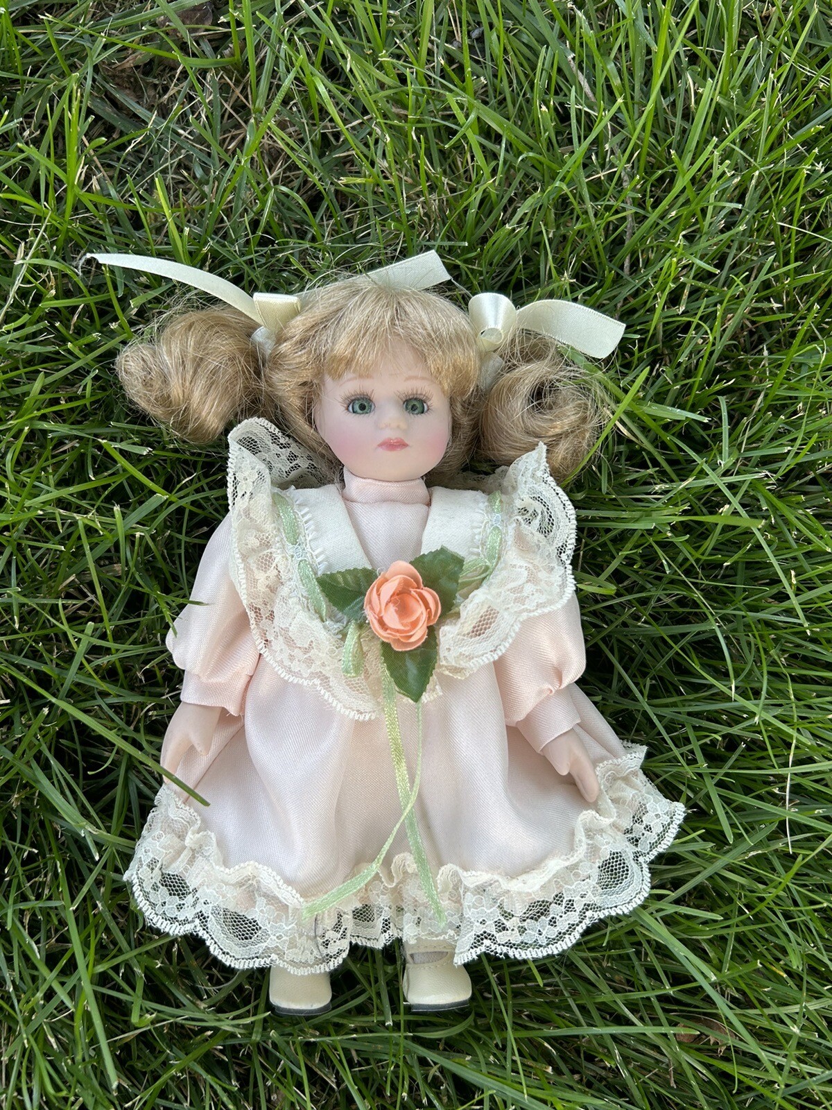 Lucy – Playful Positive Spirit Doll Porcelain Vessel