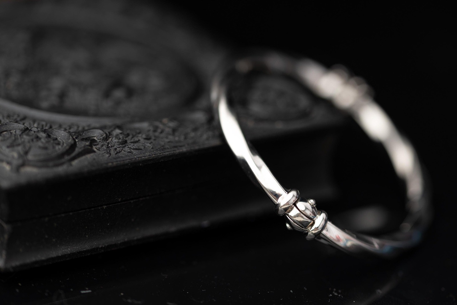 Vintage Estate Sterling Silver Tension Bangle Bracelet Minimalist Jewelry