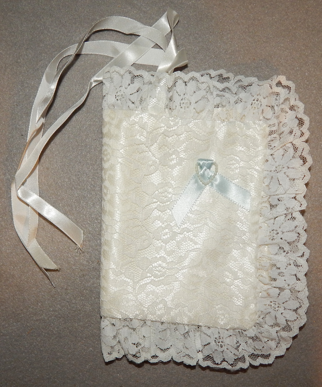 Vintage Bride’s Bible Cover (6″ x 4 1/2″ x 3/4″) New