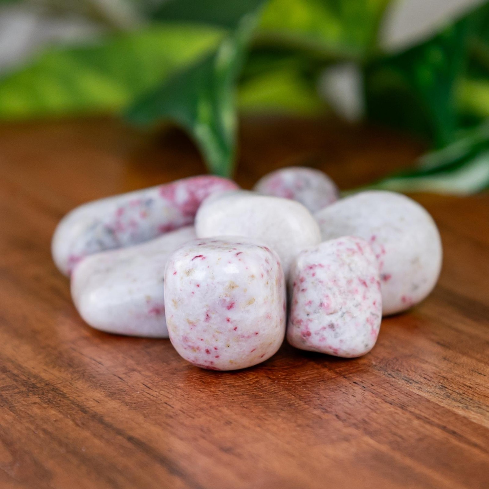 Cinnabar Tumbled 1pc