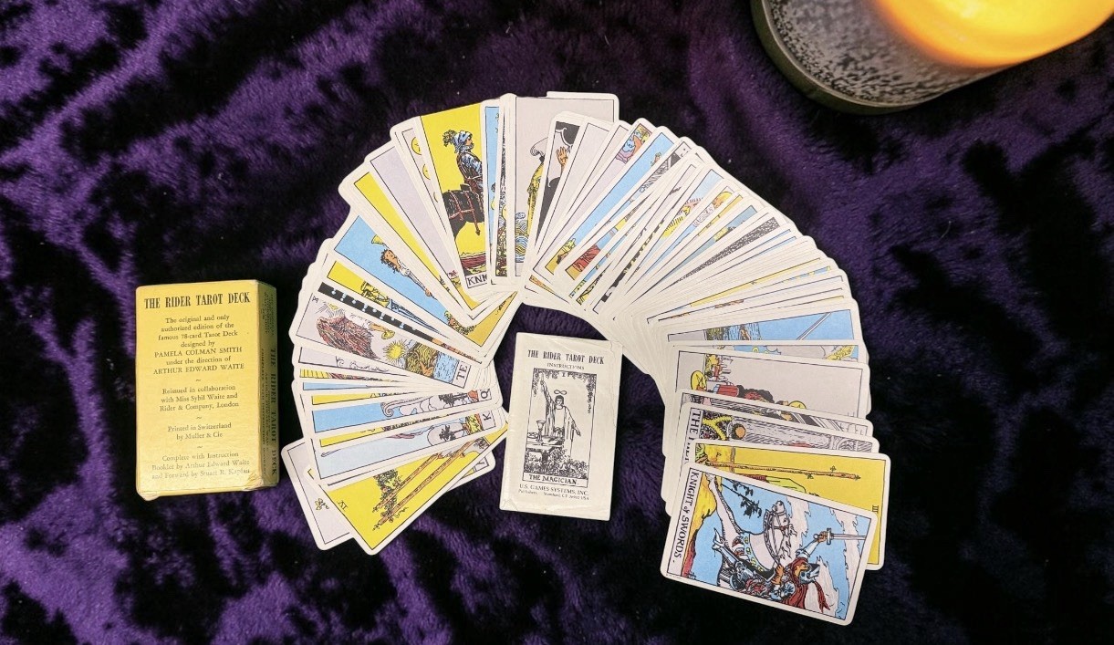 The Rider Tarot Card Deck The Magician Switzerland 1971 Vintage Complete/w Book