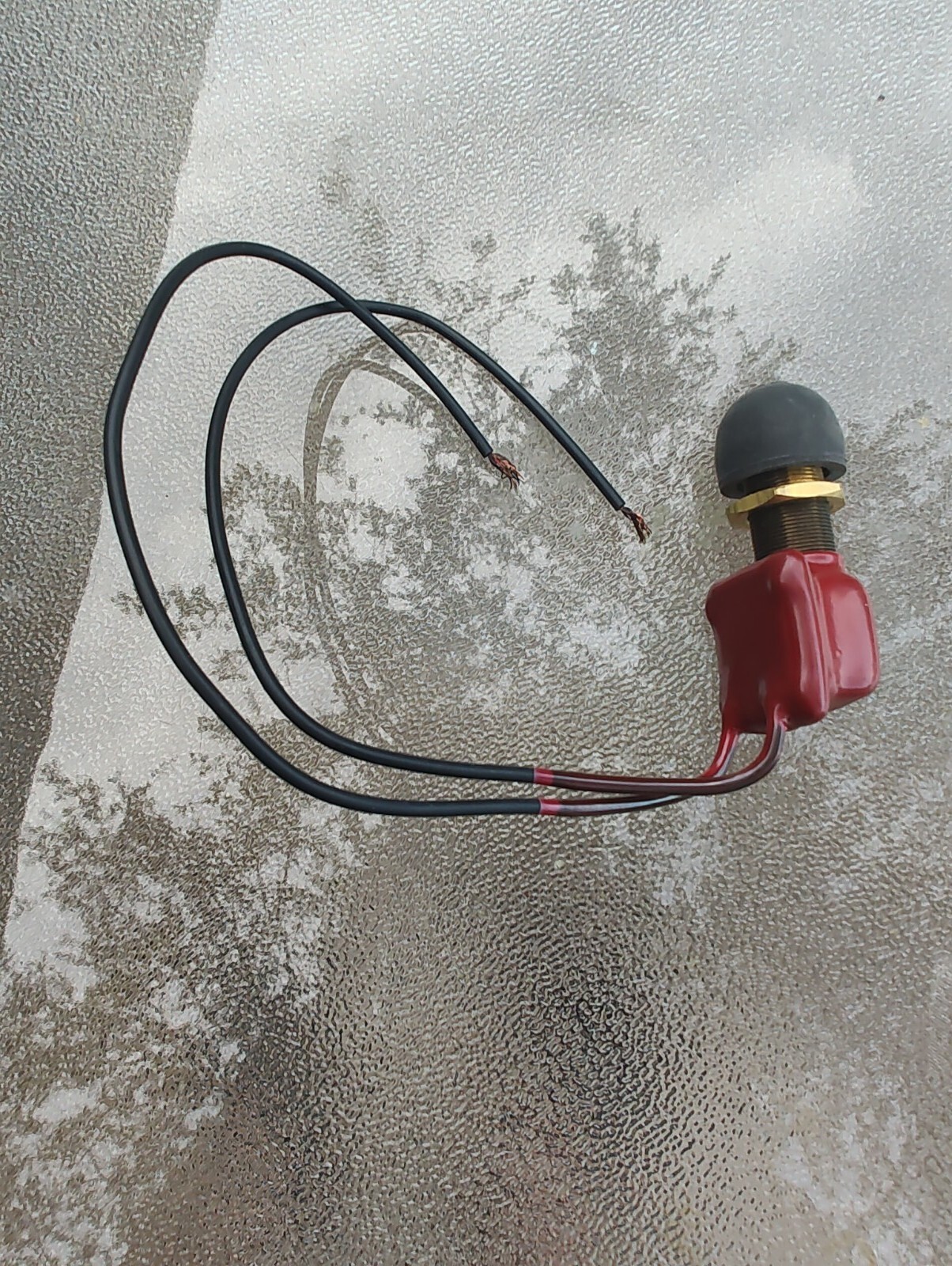 Cole Hersee Vinyl Coated Push Button Switch SPST Momentary 2 Wire [M-608-BP]