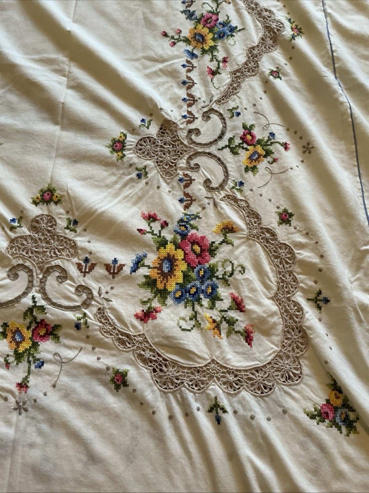 Handmade Cross Stitched Rectangular Tablecloth 102×67” With 12 Napkins Huge