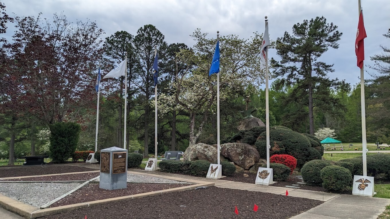 Dale Memorial Park Cemetery Plot Burial Lawn Crypt 2 Plots on Top of Each Other