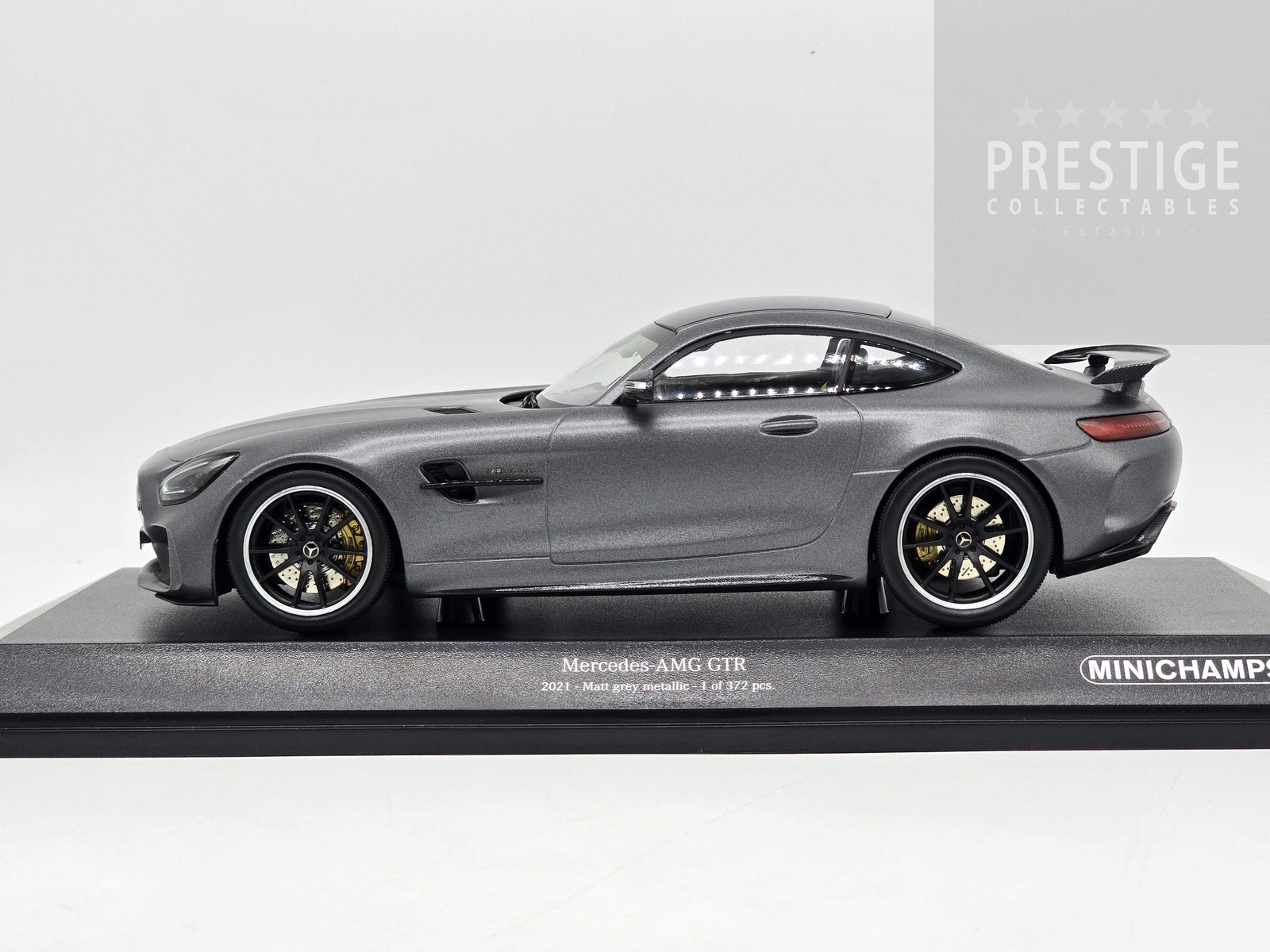 Minichamps 2021 Mercedes Benz AMG GT-R Matte Grey Metallic 1:18 – New