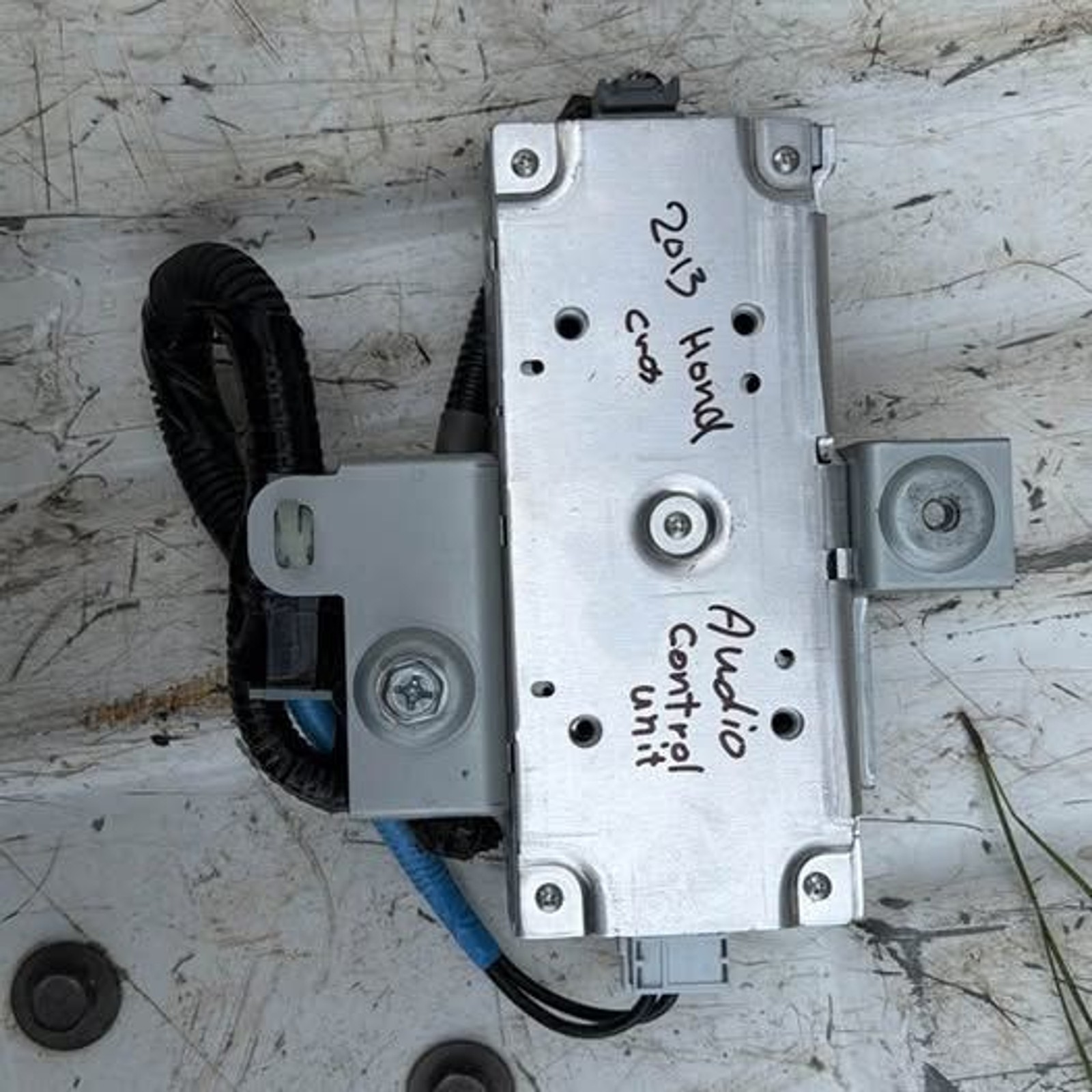 2013 Honda audio control unit