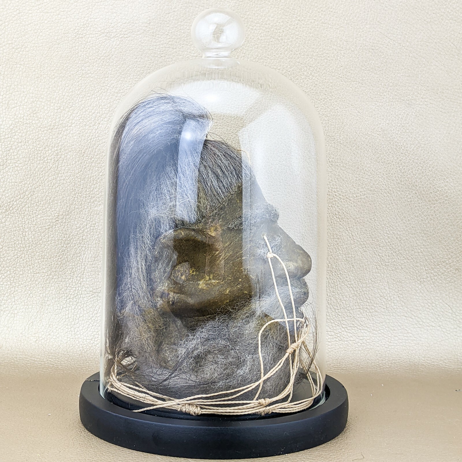 a61 Shrunken Head reproduction Tsantsa by Local Tribesmen Oddities Curiosities