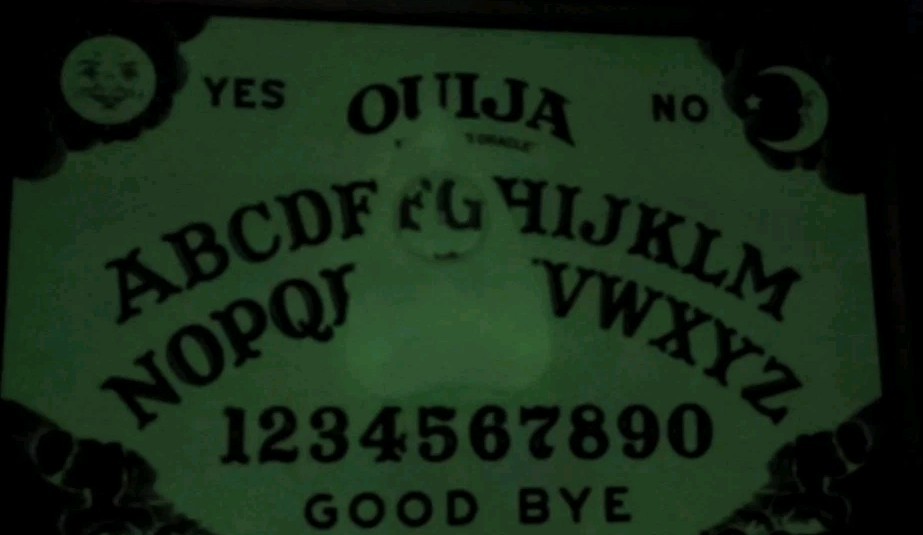 Ouija Board Glow in the Dark Vintage Parker Brothers 1998 USA Mystifying Oracle