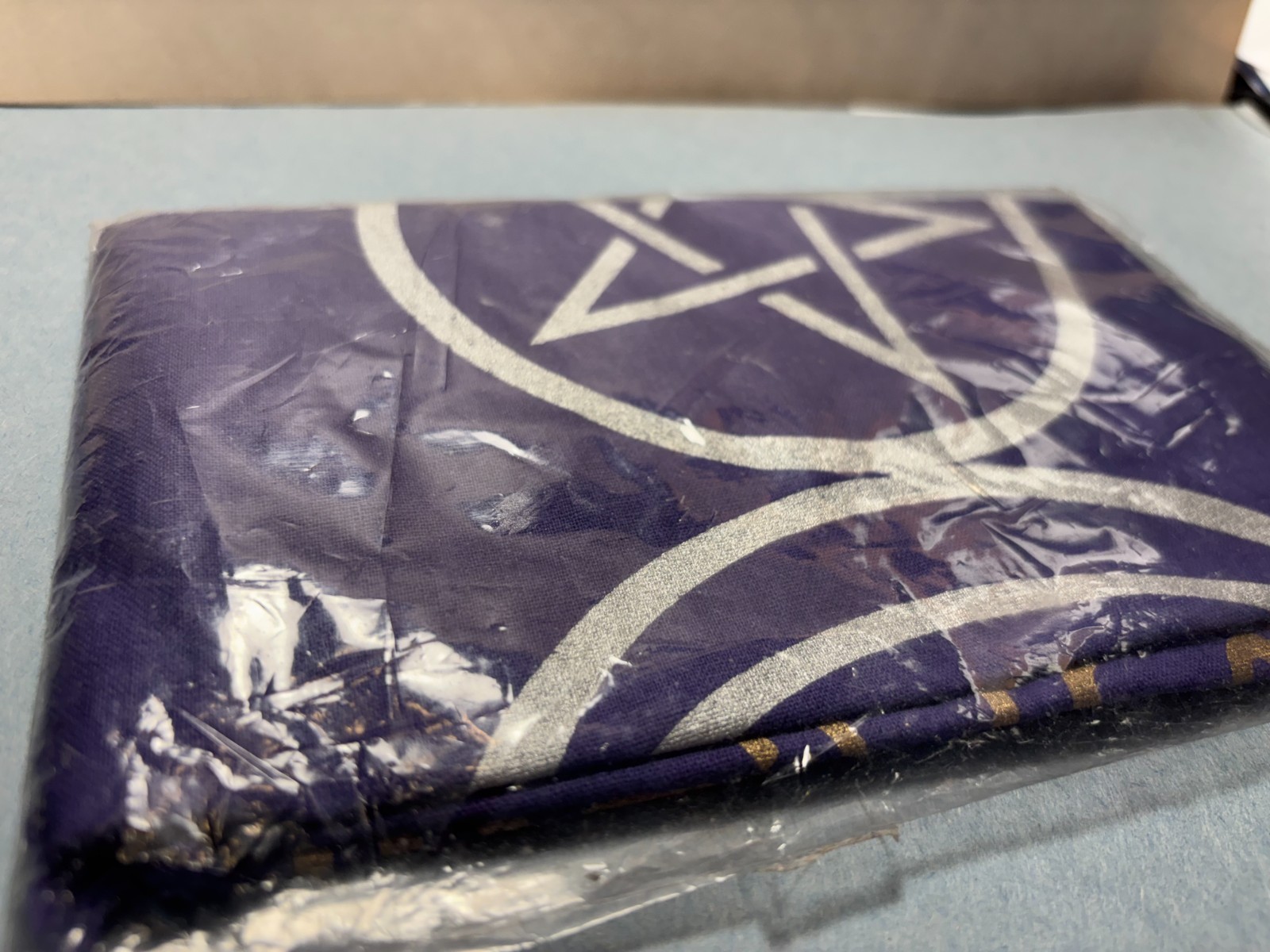 Wicca- Occult Pentagram/ Triple Moon alter cloth (24″ x 24″) purple