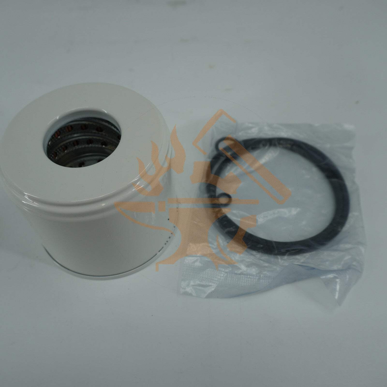 1 Pc Fuel Filter P556245 26561117 for Perkins Engine 1004-4 1004-40 1004-42