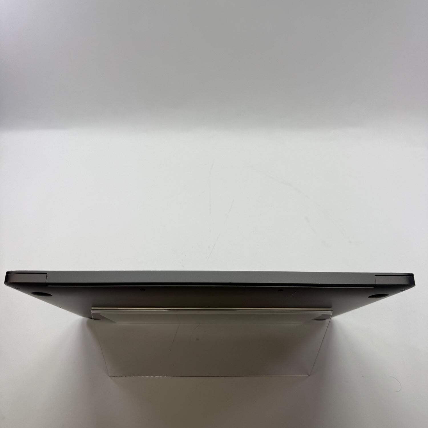 2020 Apple MacBook Air 13.3″ M1 7C 3.2GHz 8GB RAM 256GB A2337 Read Description