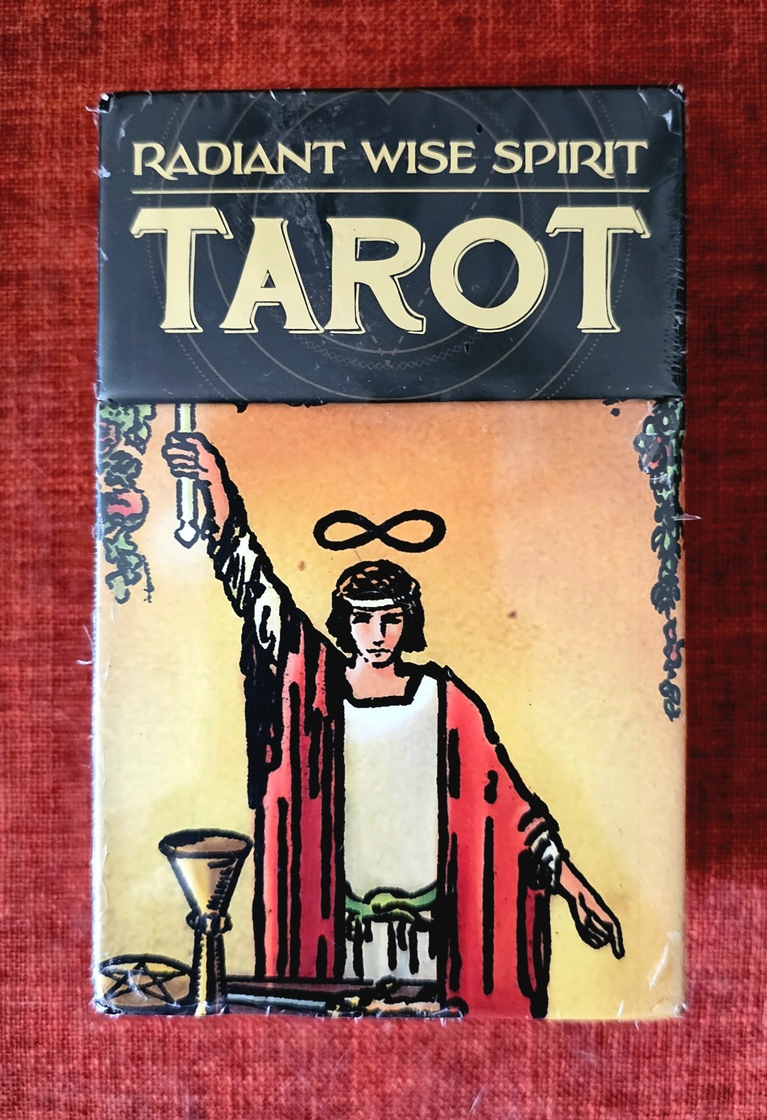 NEW SEALED Radiant Wise Spirit Tarot 78 Card Deck & Booklet, Lo Scarabeo