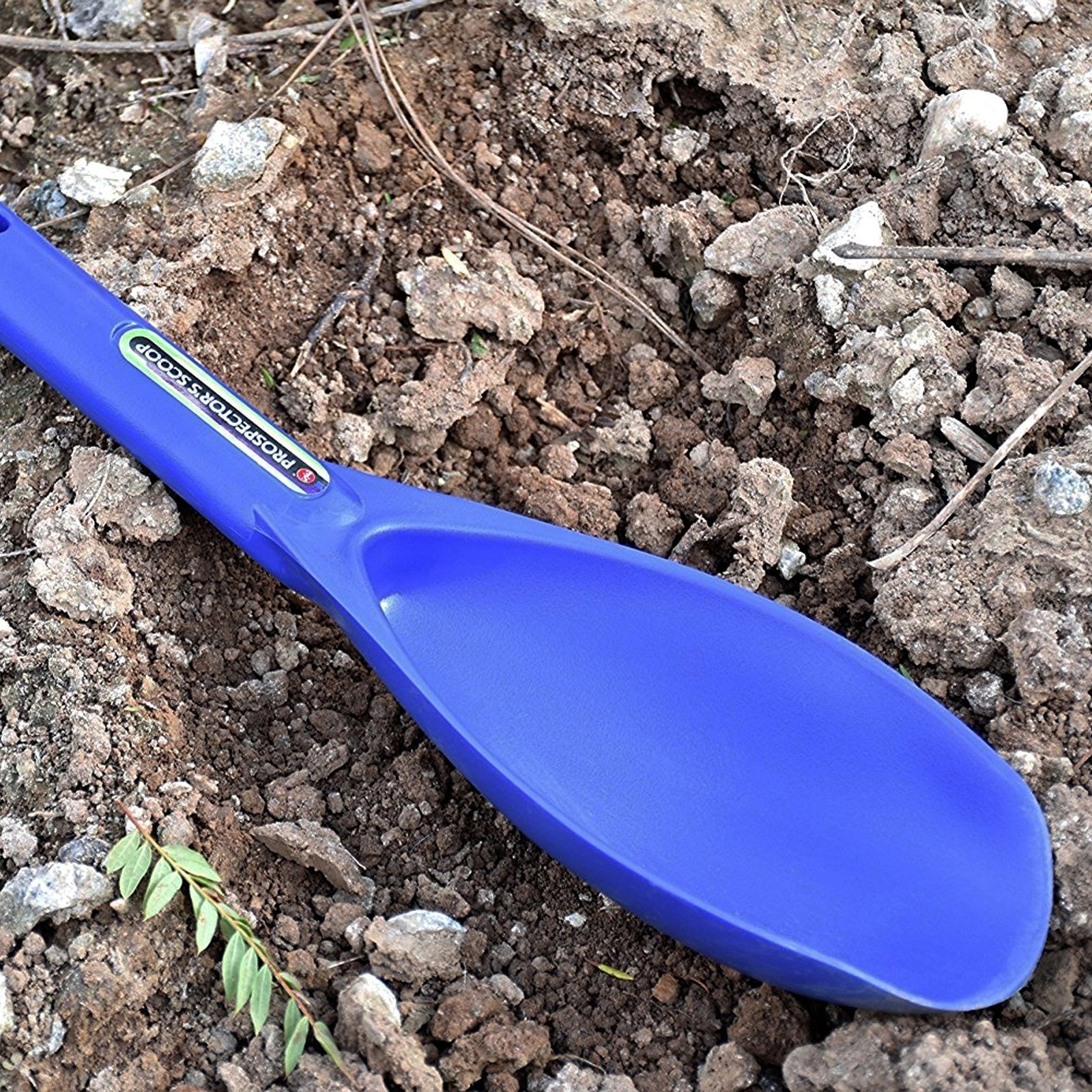 Sand Scooper Heavy Duty Plastic for Metal Detecting 12.5 Inch Blue