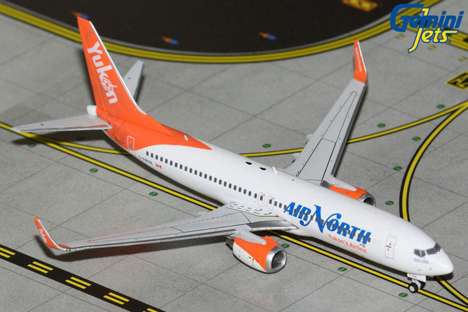 Air North 737-800 C-FNYA Gemini Jets 1:400