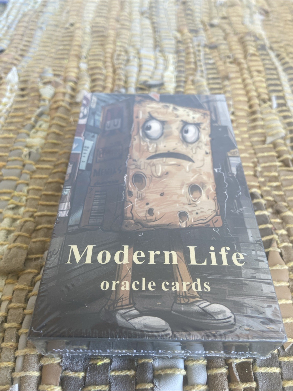 Oracle Card Deck, Modern Life Oracle: Oracle Card Deck of Wisdom and Humor for N