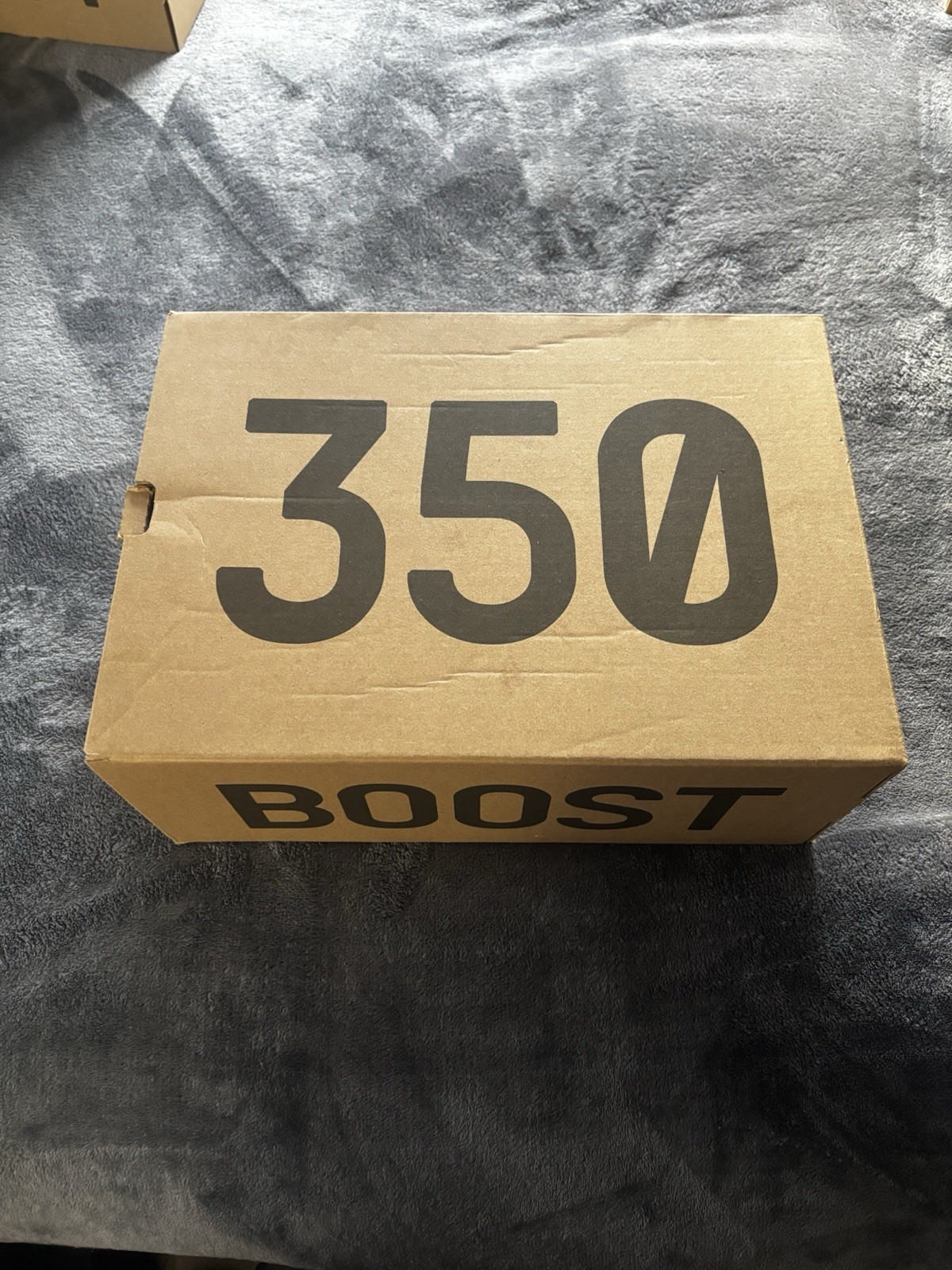 Adidas Yeezy Boost 350 V2 Shoes Box Empty CP9652