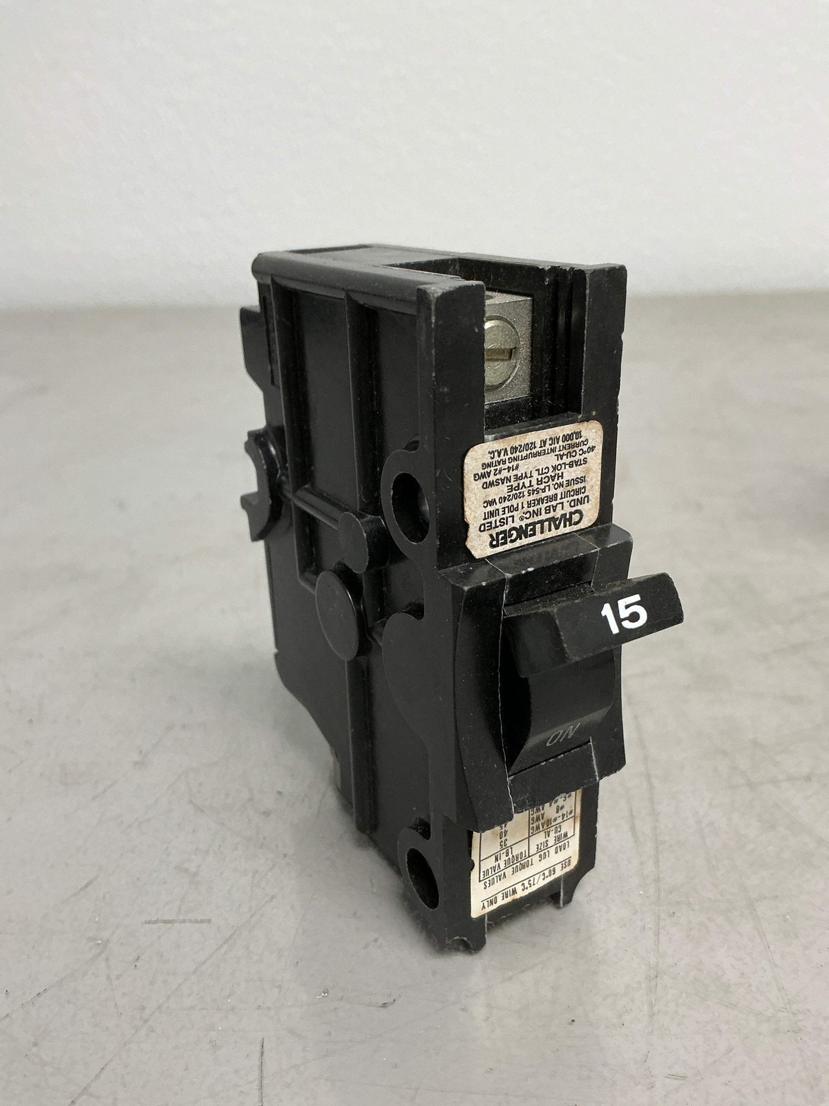 New NA115 1 Pole, 15 Amps, 240 Volts