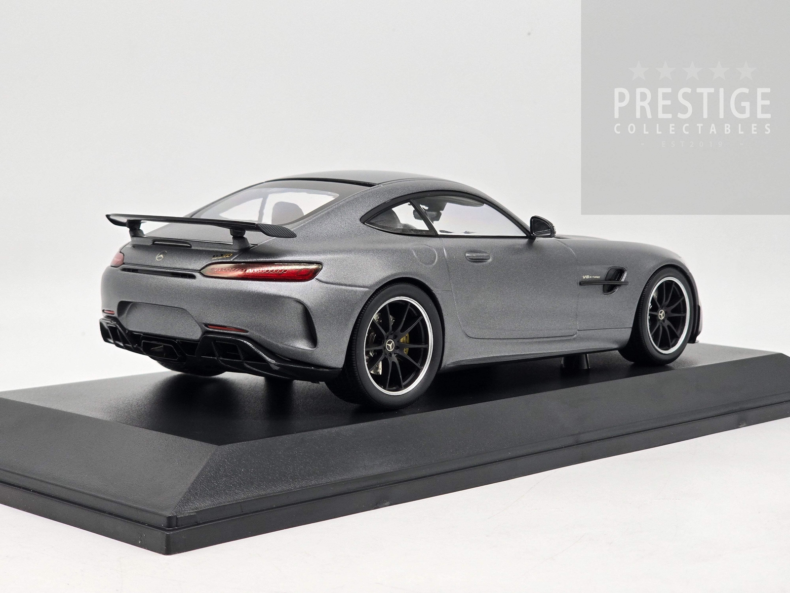 Minichamps 2021 Mercedes Benz AMG GT-R Matte Grey Metallic 1:18 – New